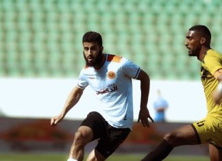 نهضة بركان يفوز على شباب هوارة ويضرب موعدا مع الفتح الرياضي في نصف نهائي كأس العرش