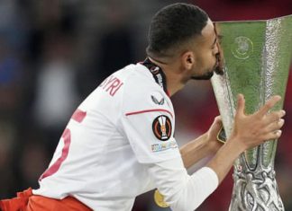 النصيري يهدي تتويجه باللقب لجلالة الملك ويشيد بدور أكاديمية محمد السادس