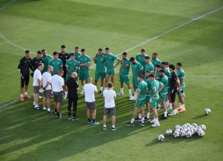 حصة تدريبية للمنتخب الوطني قبل التوجه صوب جنوب إفريقيا