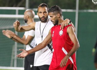 بعد تعرضه للإصابة.. أوناجم يغادر آخر حصة تدريبية للوداد