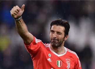 الحارس الإيطالي بوفون يعلن اعتزاله كرة القدم