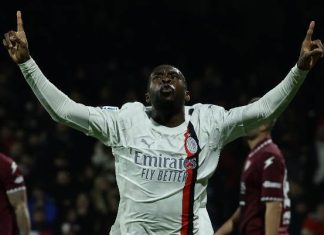 ميلان يخطف تعادلا مثيرا من ساليرنيتانا