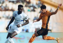 نهضة بركان يفوز على الملعب المالي ويتصدر مجموعته في كأس الكونفدرالية