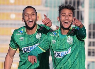 منحة للاعبي الرجاء لهزم الوداد في مباراة الديربي